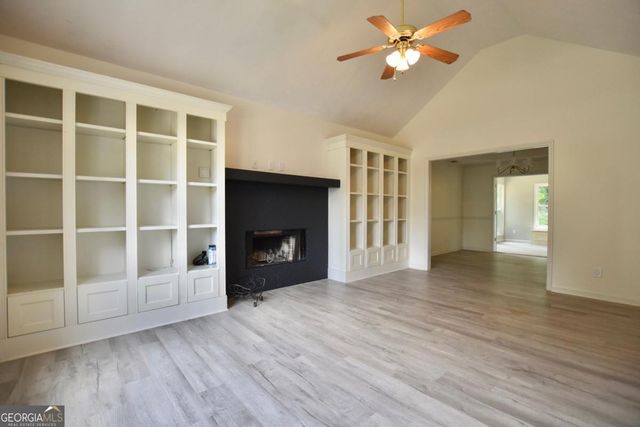 544 Academy Woods Drive, Jefferson, GA 30549