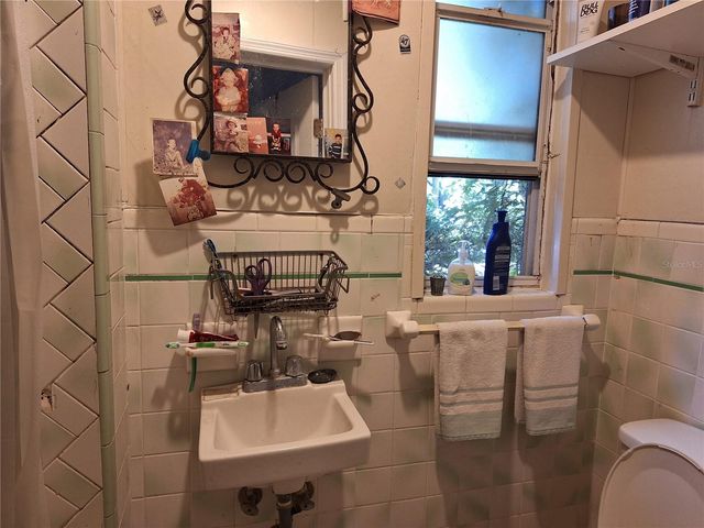 5506 CARLTON ROAD, New Port Richey, FL 34652