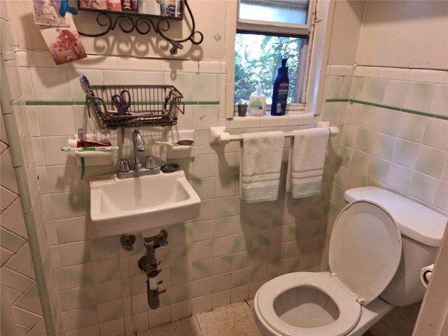 5506 CARLTON ROAD, New Port Richey, FL 34652