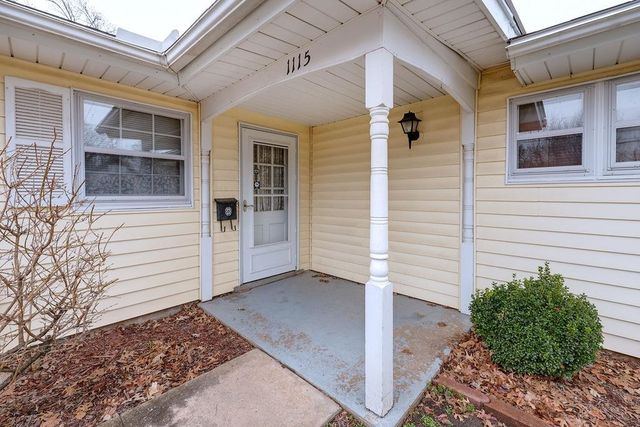 1115 Mound St, Winfield, KS 67156