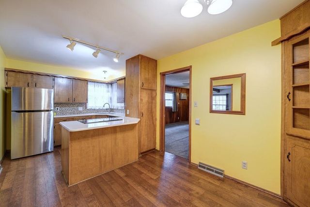 1115 Mound St, Winfield, KS 67156