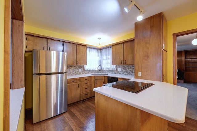 1115 Mound St, Winfield, KS 67156