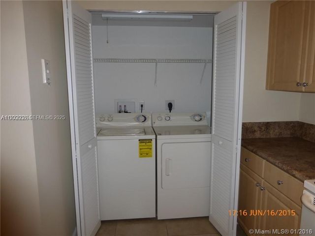 529 E Sheridan St 1071, Dania Beach, FL 33004