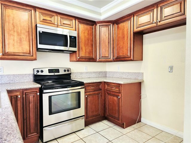 3733 N Harbor 53, Fullerton, CA 92835