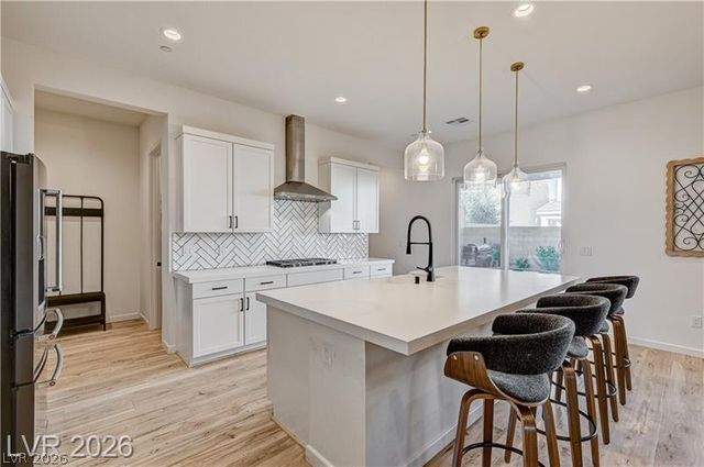 10136 Sequoia Glen Avenue, Las Vegas, NV 89166