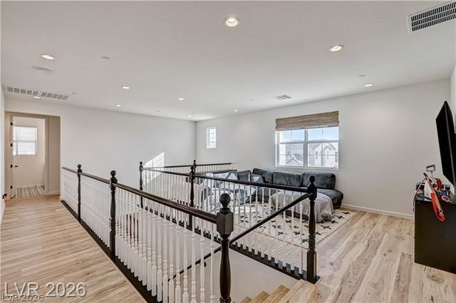 10136 Sequoia Glen Avenue, Las Vegas, NV 89166