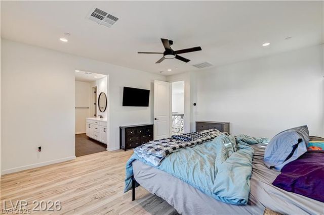 10136 Sequoia Glen Avenue, Las Vegas, NV 89166
