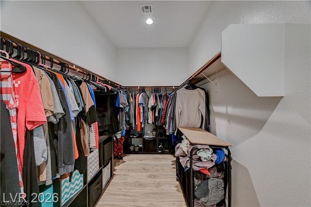 10136 Sequoia Glen Avenue, Las Vegas, NV 89166