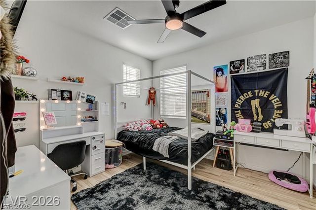 10136 Sequoia Glen Avenue, Las Vegas, NV 89166