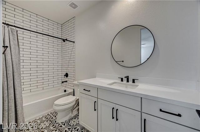 10136 Sequoia Glen Avenue, Las Vegas, NV 89166