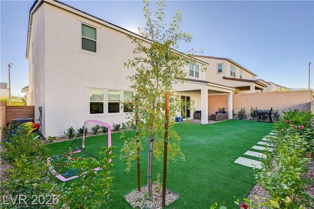 10136 Sequoia Glen Avenue, Las Vegas, NV 89166