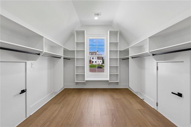 6222 Bridgewood Dr, Buford, GA 30518