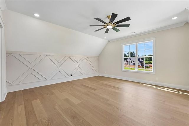 6222 Bridgewood Dr, Buford, GA 30518