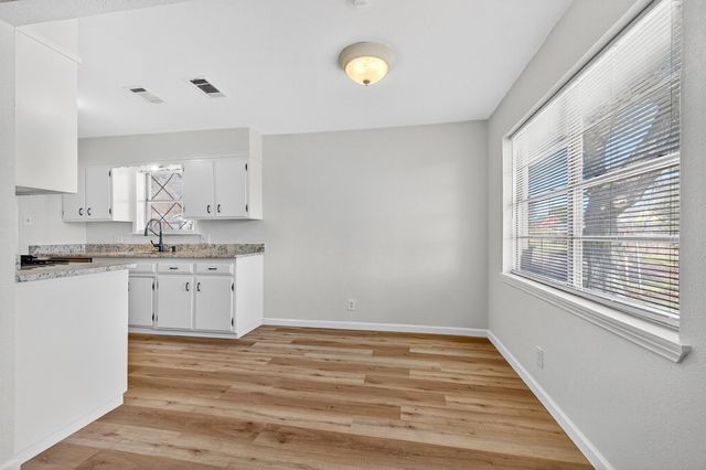 701 Hillside Drive, Sherman, TX 75090