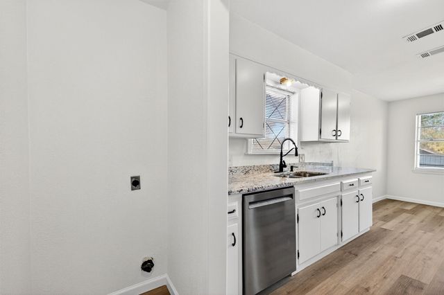 701 Hillside Drive, Sherman, TX 75090