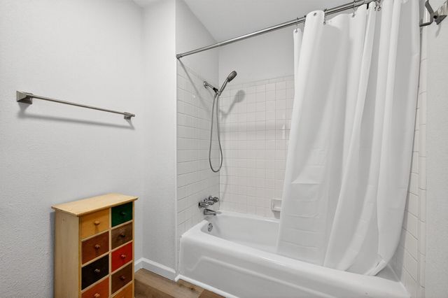 701 Hillside Drive, Sherman, TX 75090