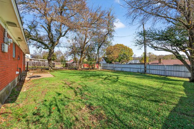 701 Hillside Drive, Sherman, TX 75090