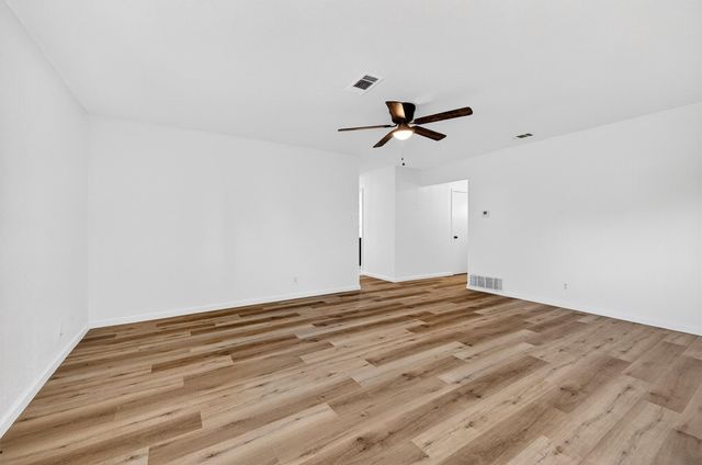 701 Hillside Drive, Sherman, TX 75090