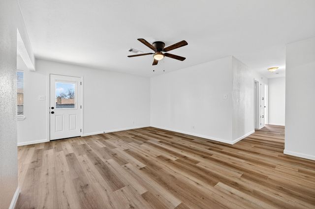 701 Hillside Drive, Sherman, TX 75090