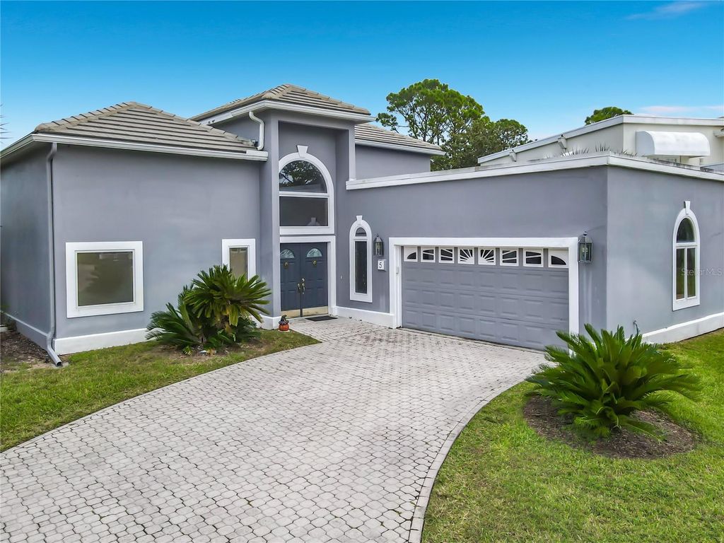 Image 1 of property listing at 5 BAY POINTE DRIVE, Ormond Beach, FL 32174