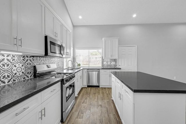 8619 Pottinger Drive, Houston, TX 77083
