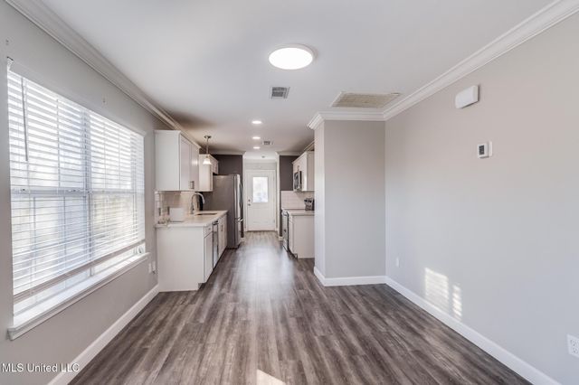 805 Herlihy Street, Waveland, MS 39576