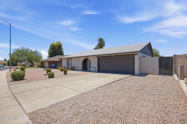 1714 S ALMOND --, Mesa, AZ 85204