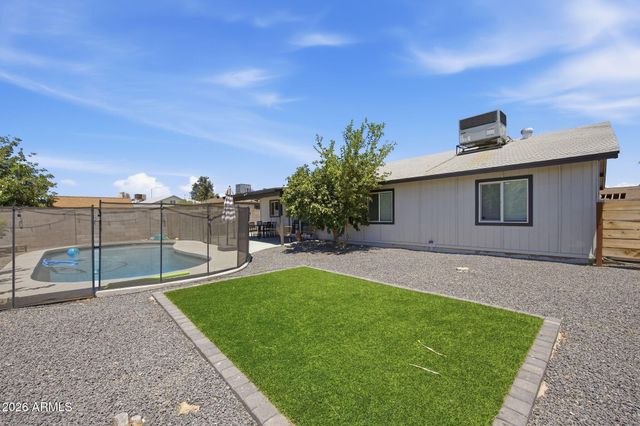 1714 S ALMOND --, Mesa, AZ 85204