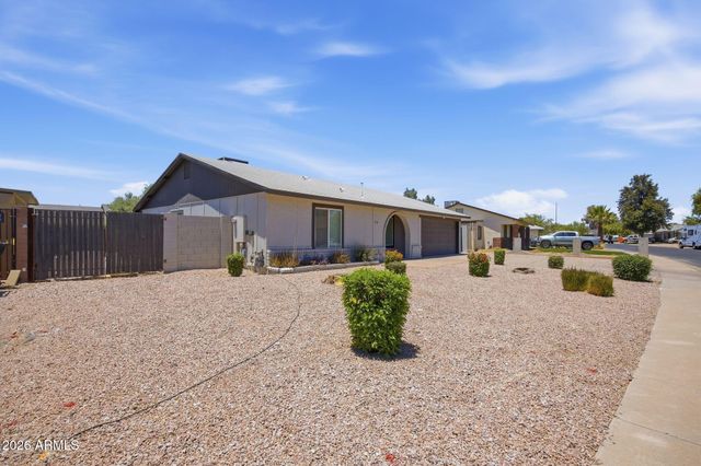 1714 S ALMOND --, Mesa, AZ 85204