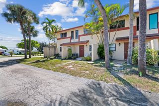 3281 E Golf Boulevard 12, Pompano Beach, FL 33064