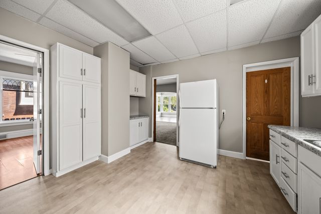 108 W Central Park Avenue, Davenport, IA 52803