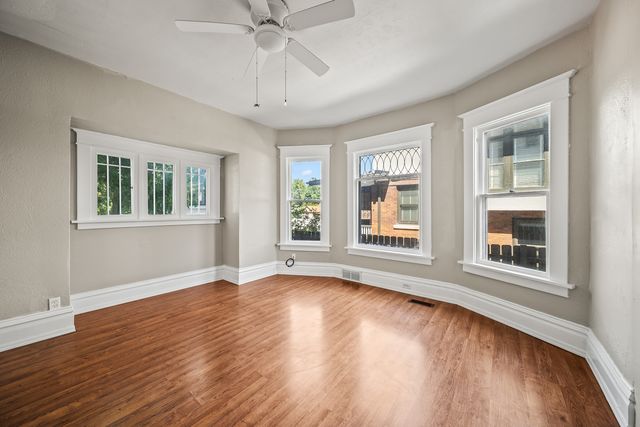 108 W Central Park Avenue, Davenport, IA 52803