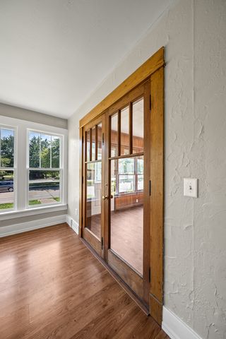 108 W Central Park Avenue, Davenport, IA 52803