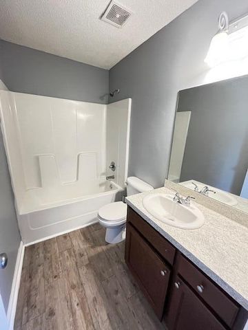 3885 Delaware Drive, Dalzell, SC 29040