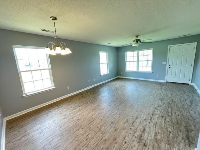 3885 Delaware Drive, Dalzell, SC 29040