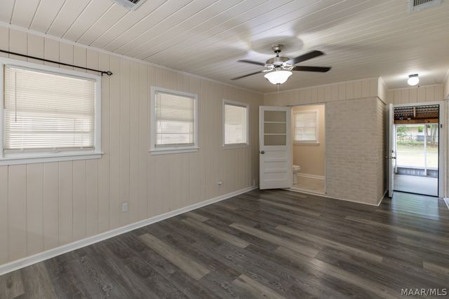 1033 Gipson Street, Prattville, AL 36066