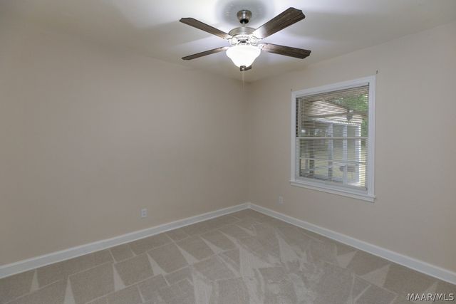 1033 Gipson Street, Prattville, AL 36066