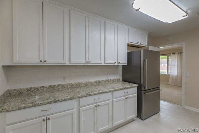 1033 Gipson Street, Prattville, AL 36066