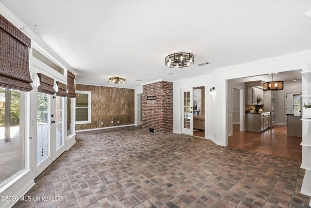 404 Northwind Drive, Brandon, MS 39047