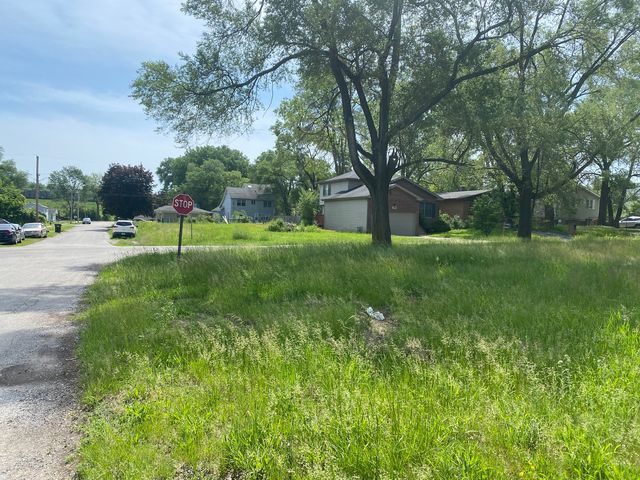 13401 S Kolin Avenue, Robbins, IL 60472