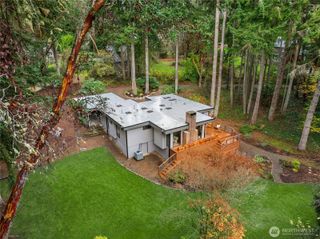 10871 Manitou Beach Drive NE, Bainbridge Island, WA 98110