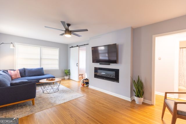 422 Dorsey Road, Atlanta, GA 30354