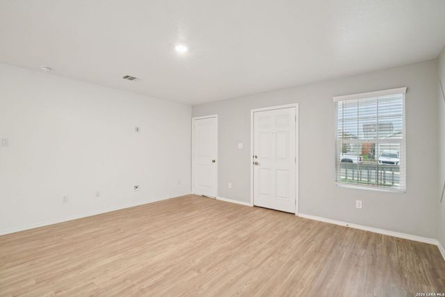 6636 Scarecrow, San Antonio, TX 78252