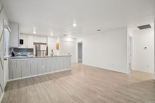 6636 Scarecrow, San Antonio, TX 78252