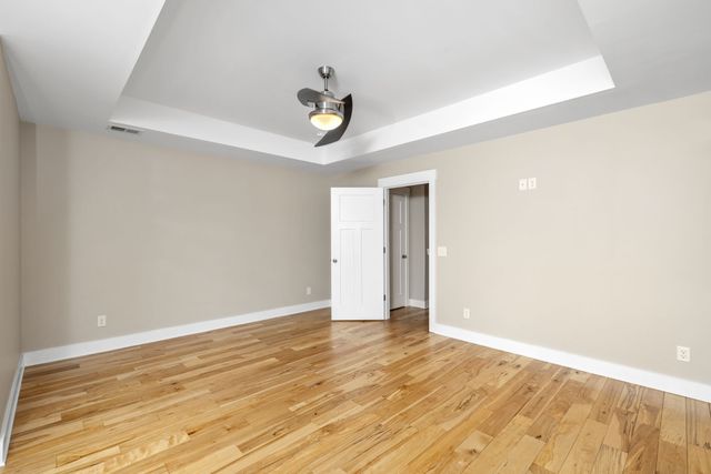 5725 Morrow Rd, Nashville, TN 37209