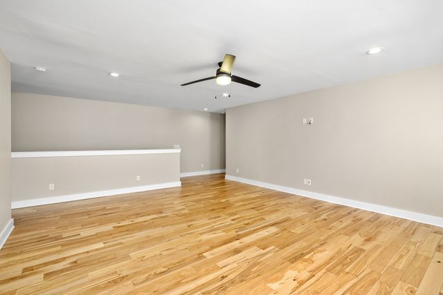 5725 Morrow Rd, Nashville, TN 37209