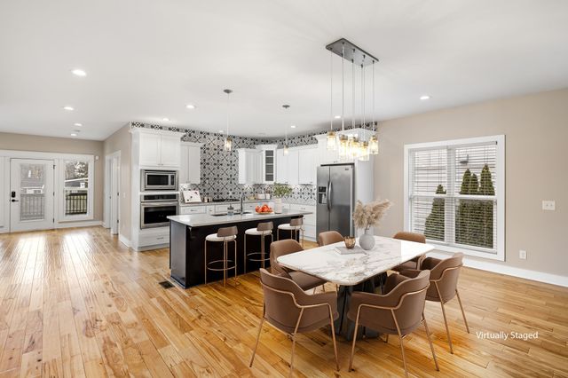 5725 Morrow Rd, Nashville, TN 37209