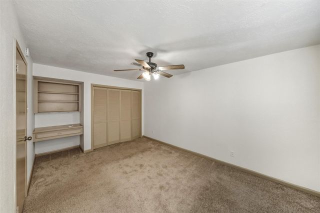 205 Granberry Street, Humble, TX 77338