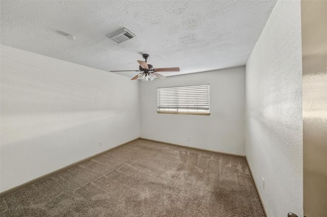 205 Granberry Street, Humble, TX 77338