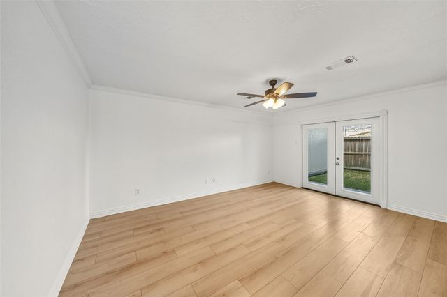 205 Granberry Street, Humble, TX 77338